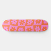 Warm karierte Retro-Blume Rosa Orange Skateboard (Horizontal)