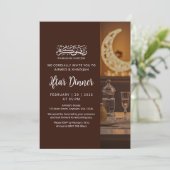 Warm Lantern Table Setting Ramadan Iftar Dinner Einladung (Stehend Vorderseite)