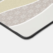 Warm rosa Gelbgrün abgerundeter Streifen Abstrakte Schreibtischunterlage (Ecke)