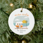 Warm Wishs Beach Orange Camper Flamingo Keramik Ornament<br><div class="desc">Illustration eines orangefarbenen Campers am Strand mit Ozean,  Palmen,  Sonnenuntergang und Flamingos.</div>