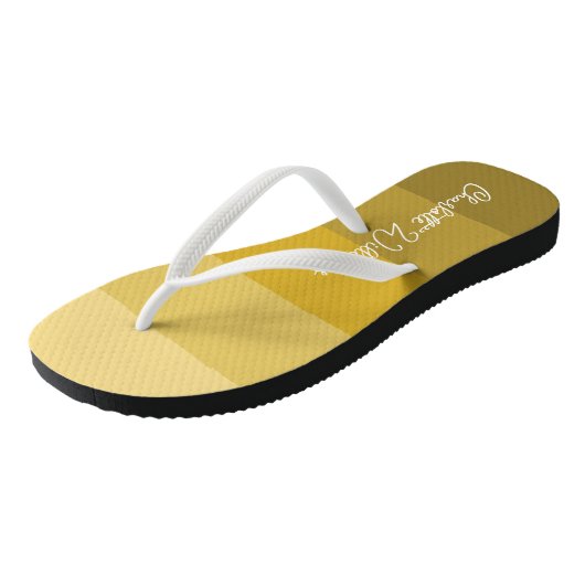 WARM YELLOW GOLD FARBE STRIPE LINE PATTERNAME BADESANDALEN (Schrägansicht)