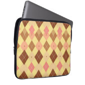 Warmbraun-Rosa-Argyle-Muster Laptopschutzhülle (Vorne Rechts)