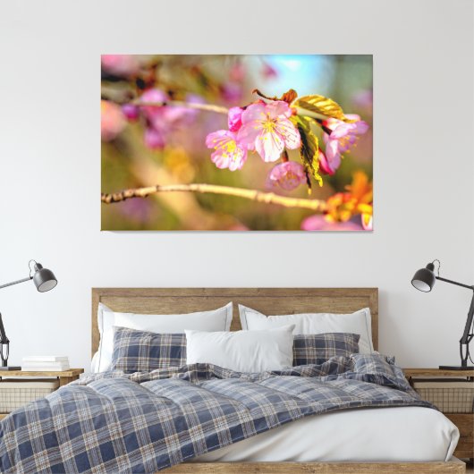 Warme Farben der Sakura-Blume in der Hanamasaison Leinwanddruck (Insitu (Schlafzimmer))