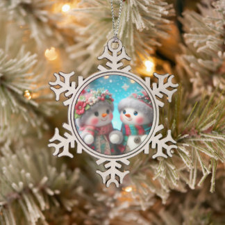 Warme Herzen und schneereiche Tage Schneeflocken Zinn-Ornament
