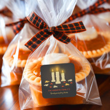 Warme Kerzen Farbvolle Blätter Erntedank Abendesse