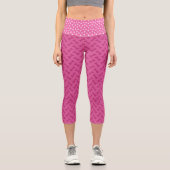 Warme rosa Paare und Knochen Capri Leggings (Vorderseite)
