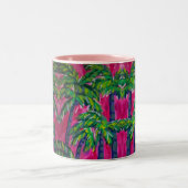 Warme rosa tropische Palmen Zweifarbige Tasse (Mittel)