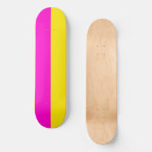 Warme rosa und kanarisch-gelbe Streifen Skateboard (Vorderseite)