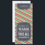"Warme und gemütliche Zehen" - Geschenkmarke für d Feiertagskarte<br><div class="desc">"Warm and Cosy Toes" - Geschenkmarke zum Verpacken von Socken - ich habe diese niedliche Idee von Pinterest gesehen und dachte, es wäre lustig, eine Vielzahl von Sockenmarken für Leute zu machen, die keine Zeit haben, sie zu drucken und zu kreieren. Einfach ein niedliches Sockenpaar in eine durchsichtige Umhüllung wickeln...</div>