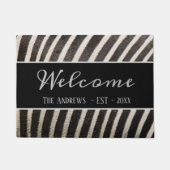 Warmer Empfang Moderne Zebra Print Personalisiert Fußmatte (Vorderseite)