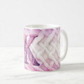 Warmer rosa Lila Buchstabe K Kaffeetasse (VorderseiteRechts)