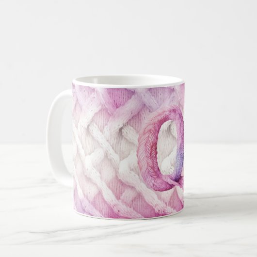 Warmer rosa Lila Buchstabe Q Kaffeetasse (Vorderseite Links)