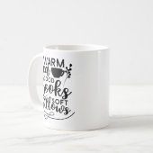Warmer Tee, gute Bücher und weiche Kissen Hyge Kaffeetasse (Vorderseite Links)
