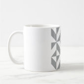 Warmes graues geometrisches Deko Cube Muster Kaffeetasse (Links)