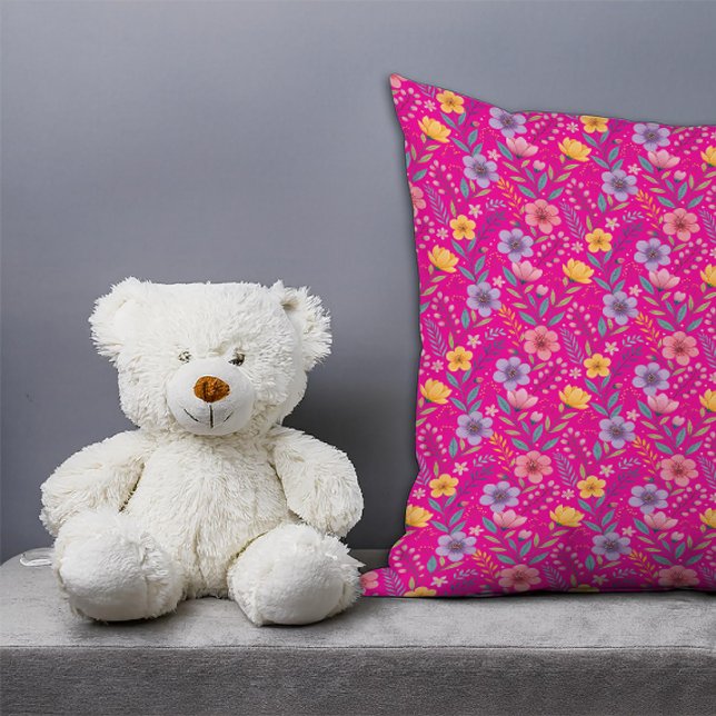 Warmes rosa, einfaches Wildblume Kissen (Von Creator hochgeladen)