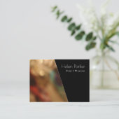 Warmes, unscharfes Foto neben fester schwarzer Visitenkarte (Stehend Vorderseite)