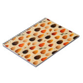 Warmes Winter Pinecones Muster Notizblock (Linke Seite)