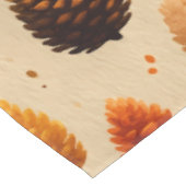 Warmes Winter Pinecones Muster Tischdecke (Schrägansicht)