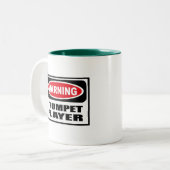 Warnende TROMPETE-SPIELER Tasse (Vorderseite Links)