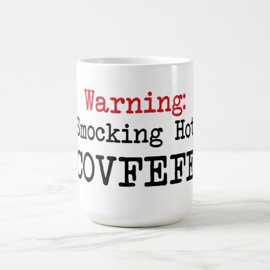 Warnender Smocking heißer covfefe Trumpf zitieren Kaffeetasse (Mittel)
