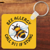 Warning Severe BEE Allergy Alert Button Schlüsselanhänger (Rückseite)