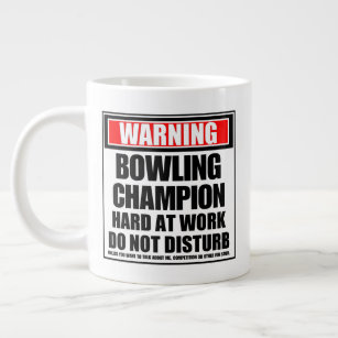 Warnung Bowling Champion hart am Arbeitsplatz Jumbo-Tasse