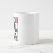Warnung - Boxanleitung hart am Arbeitsplatz Jumbo-Tasse (Vorderseite)