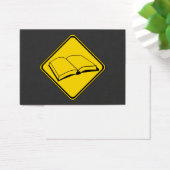 Warnung: Bücher stehen vor! (Schreibtisch)