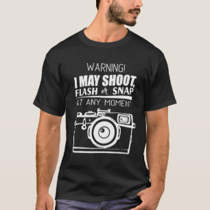 Warnung: Darf ich Blitz abschießen oder Sonnenlich T-Shirt