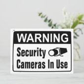 Warnung der Sicherheitskamera bei Einladungen (Stehend Vorderseite)