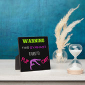 Warnung: Dieser Gymnast wird gerade Gedreht Fotoplatte (InSitu)