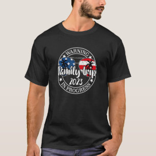 Warnung Familienreise 2023 in Progress-Familie Vac T-Shirt