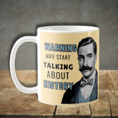 Warnung kann beginnen, über Geschichte zu sprechen Kaffeetasse