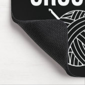 Warnung - Könnte anfangen, über Häkeln zu sprechen Mousepad (Ecke)