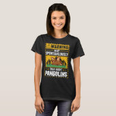 Warnung Pangolin T-Shirt (Vorne ganz)