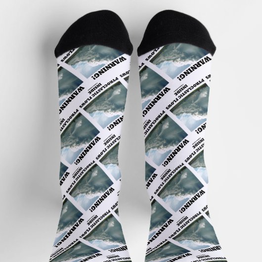 Warnung! Pyroklastische Ströme innerhalb des Vulka Socken (Oben)