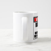 Warnung, wenn ein Lüfter hart am Arbeitsplatz ist, Jumbo-Tasse (Rückseite)