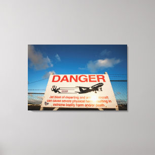 Warnzeichen nahe Flughafen St. Maarten, Leinwanddruck
