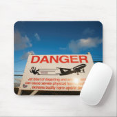 Warnzeichen nahe Flughafen St. Maarten, Mousepad (Mit Mouse)