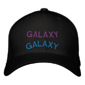 Warped Galaxy Hat Bestickte Baseballkappe (Vorderseite)