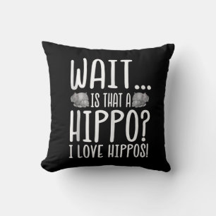 Warte, ist das ein Hippo? Ich Liebe Hippos! Kissen