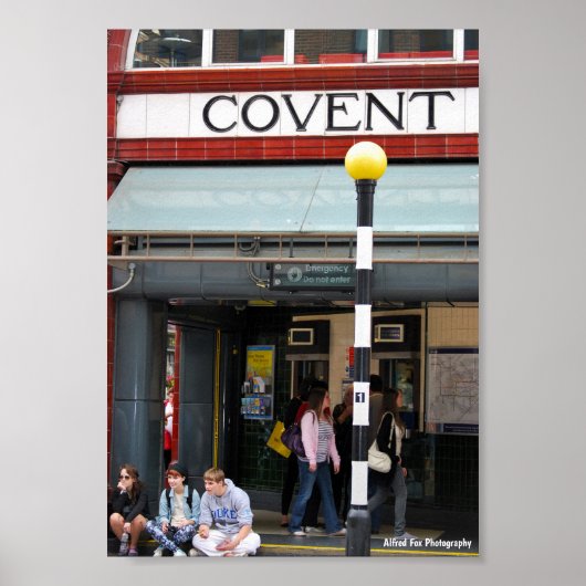 Warten bei Covent Poster (Vorne)