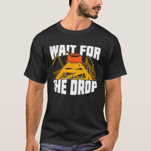 Warten Sie, bis das Fan-Geschenk für den Untersetz T-Shirt