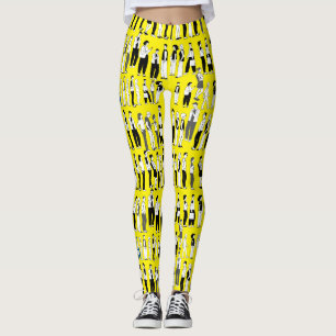 Warteschlange, mehr Warteschlange Gelber Hintergru Leggings
