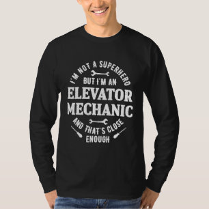 Wartungsheld für einen Aufzug T-Shirt