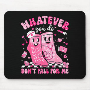 Was auch immer du tust, verliebe dich nicht in mic mousepad