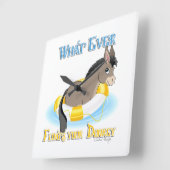 Was auch immer Ihren Esel schwimmt Quadratische Wanduhr (Winkel)