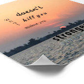 Was dich nicht umbringt, macht dich stärker poster (Ecke)