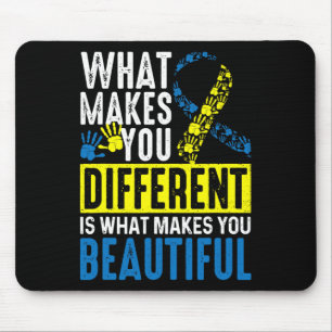 Was einen anders macht, ist, was einen bewundert mousepad