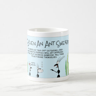Was geschieht, wenn eine Ameise schwört Kaffeetasse